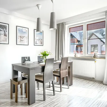 Plac Neptuna, Sun & Snow דירה