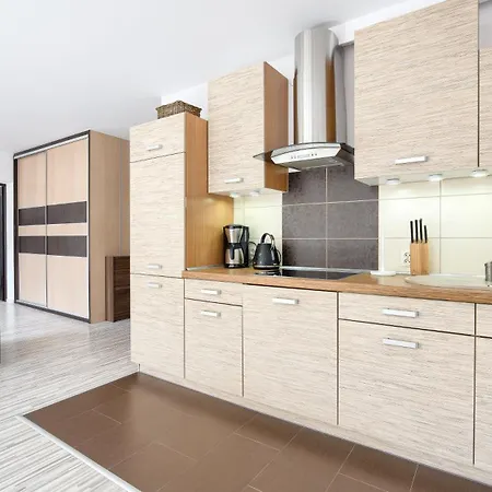 דירה Plac Neptuna, Sun & Snow *