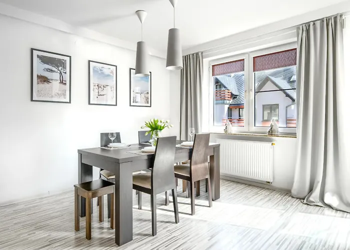 Plac Neptuna, Sun & Snow Apartman